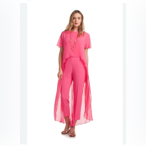 Trina Turk Dresses & Skirts - Trina Turk Vibrant Pink High Low Dress